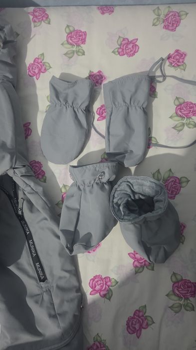 Продам детский комбинезон