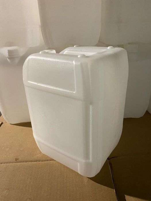 Пластиковые канистры 5л, 10л