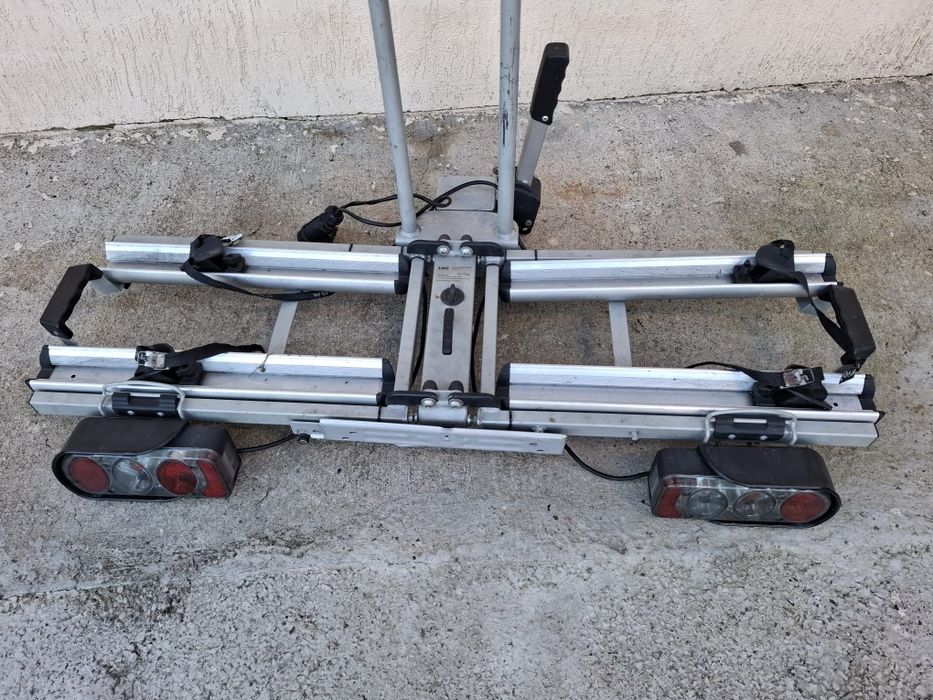 Suport auto pliabil pentru 2 biciclete