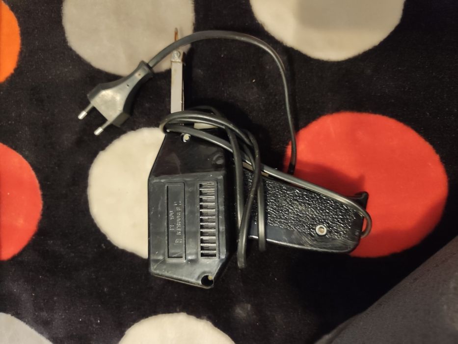 Pistol de lipit R. Progres PL 100, în stare foarte bună