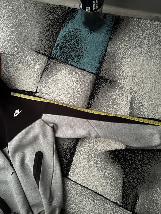 Hanorac Nike Tech