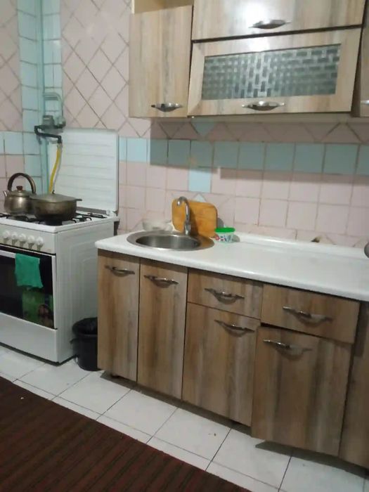 4ta qiz kerak, kvartiraga