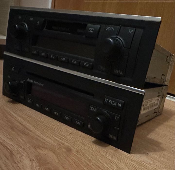 Оргинални плейъри за ауди а4 б7