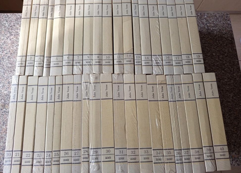Colecție Jules Verne -COMPLETĂ si sigilată -