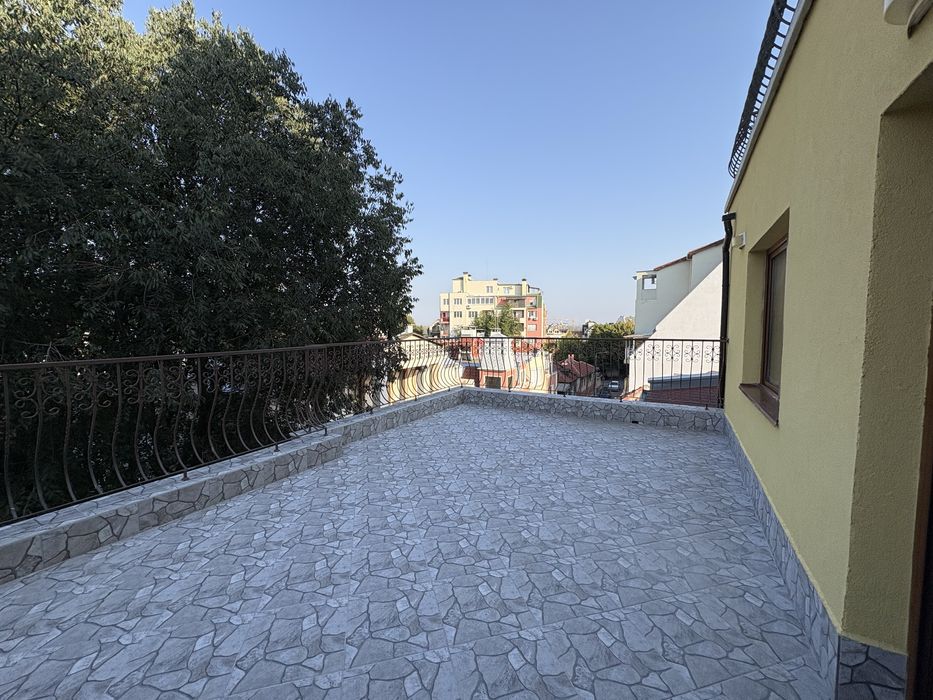 Продава се Двустаен апартамент в Русе, Възраждане - 83 кв.м за 1807 €/кв.м - Снимка #4