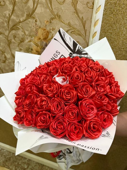 Продам Атласные цветы