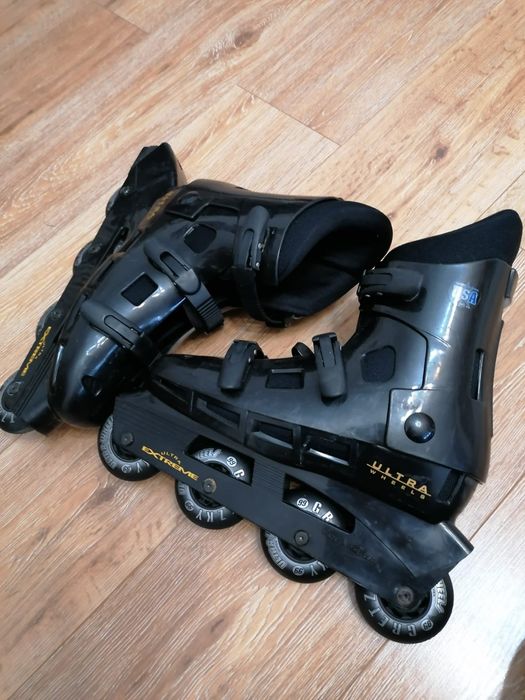 O plimbare in parc cu role