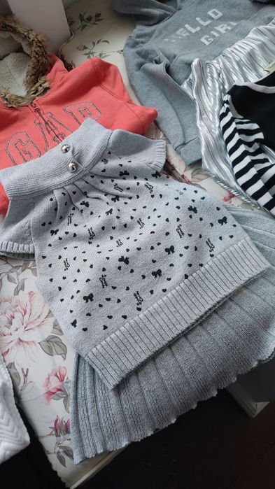 Детские вещи, кофточки, платья