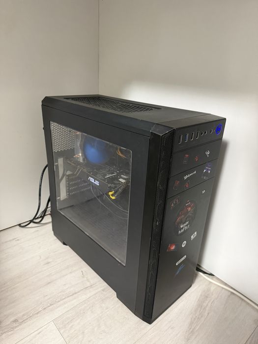 Pc gaming i7 8700k, 16 GB ram ddr4 si gtx 1070 ti 8 GB