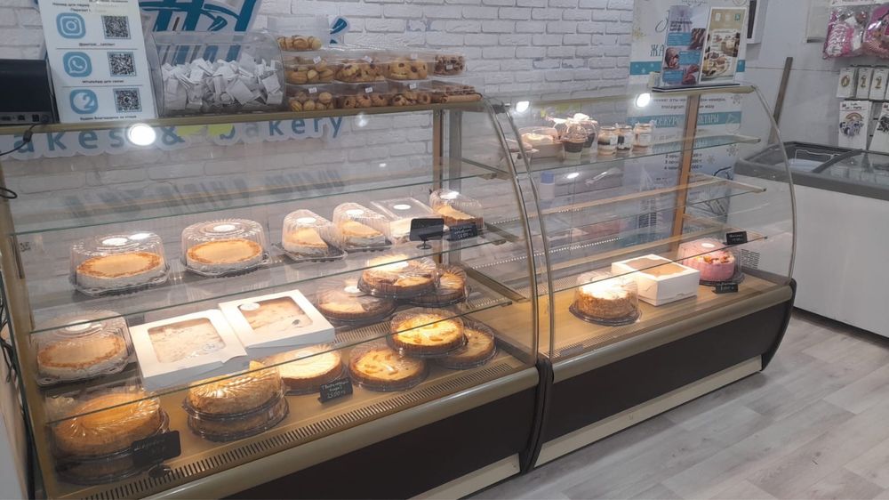 Витринные холодильники