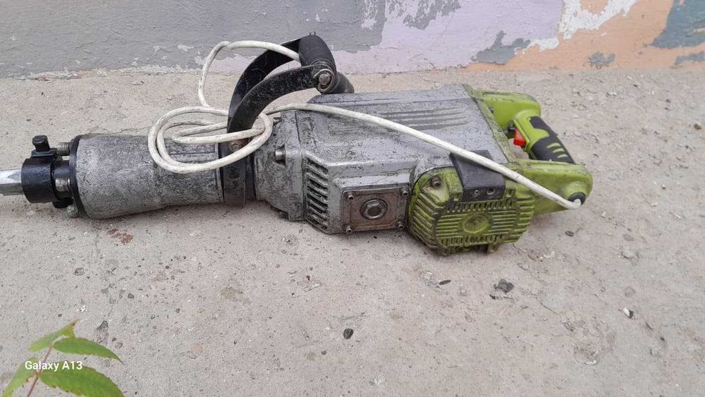 Продается отбойный молоток, продам отбойник