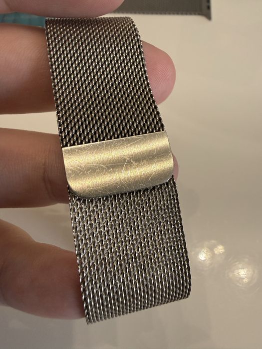 Apple Watch Milanese Loop