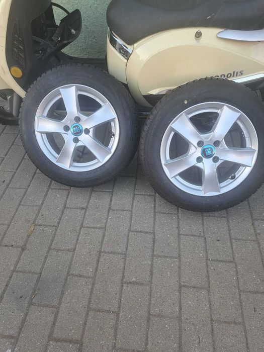 Vand jante FIAT  2 buc  4x98  anv iarna 175 65 15 noi