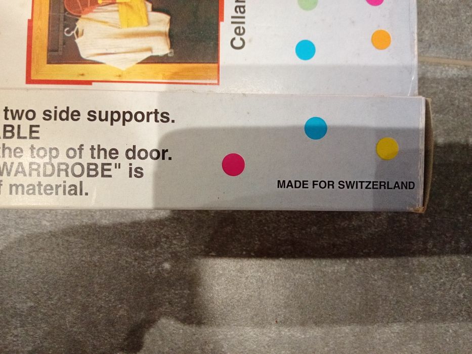 Закачалки,нови, във кашони