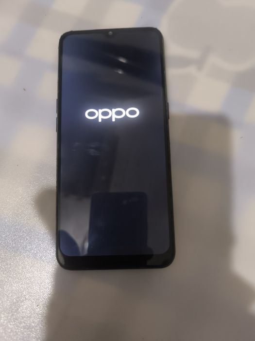 Продам телефон oppo a31