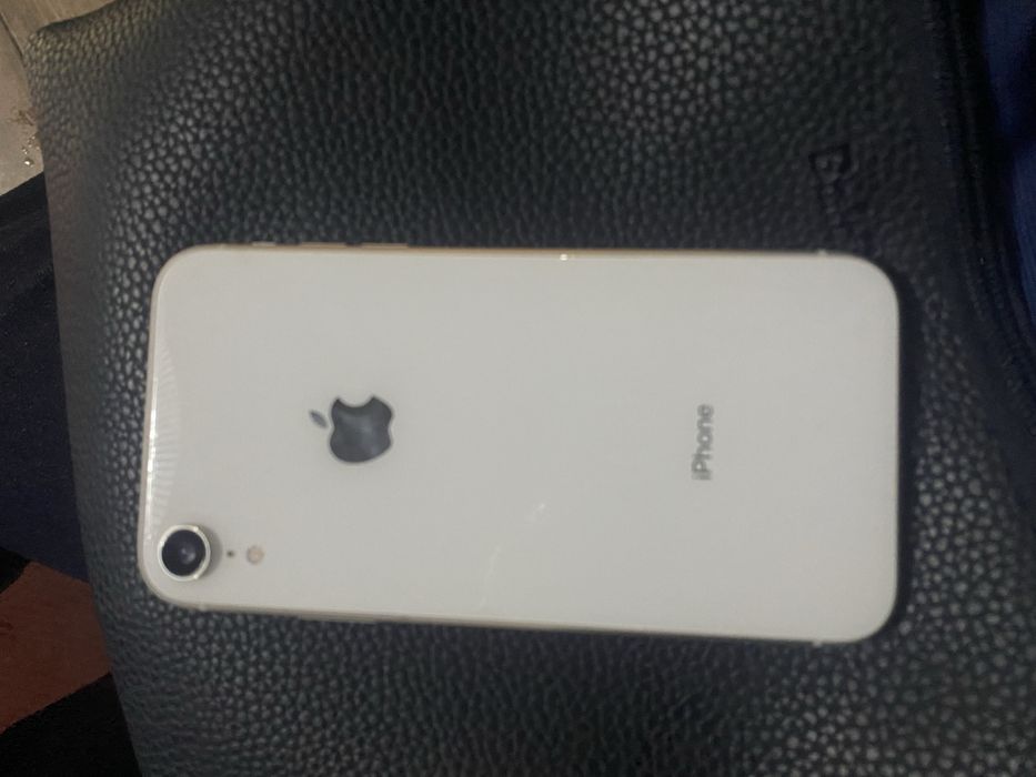 Айфон хр 128гб 76%