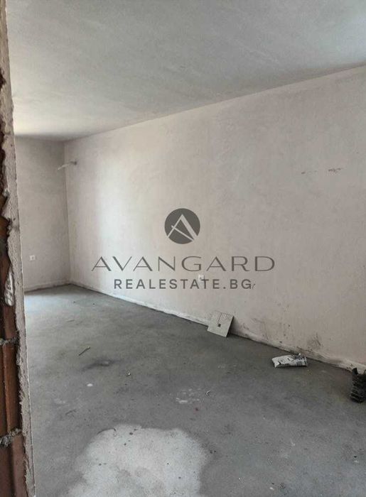 Продава се Двустаен апартамент в Пловдив, Остромила - 68 кв.м за 1295 €/кв.м - Снимка #1