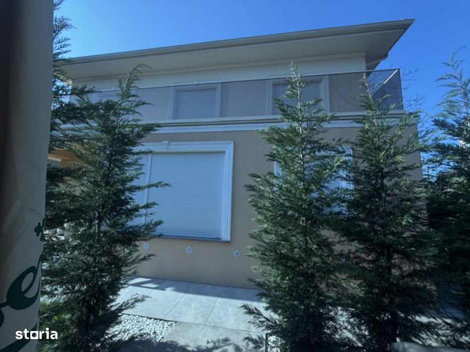 Casă nouă cu 7 camere, Aradului