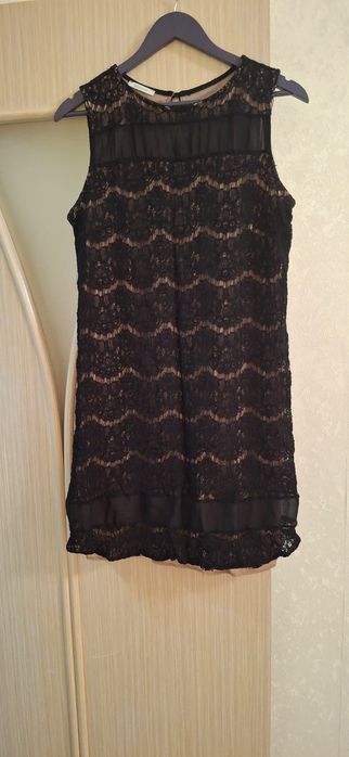 Платья разные вечерние