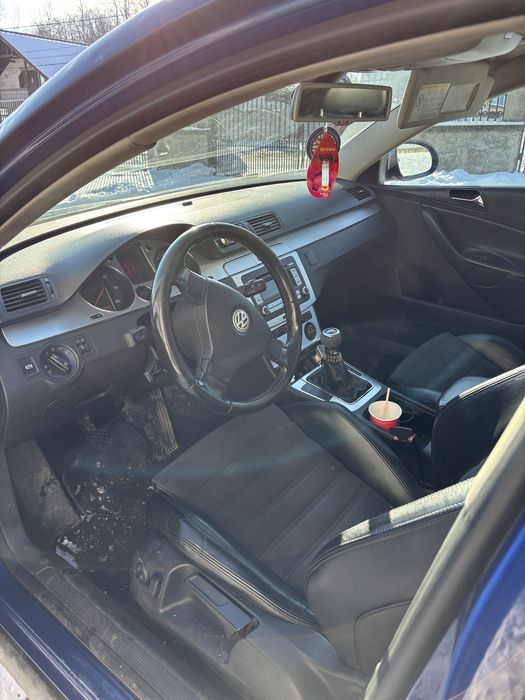 Vand passat b6 1.9D an 2007 sau schimb cu bmw e46 1300€