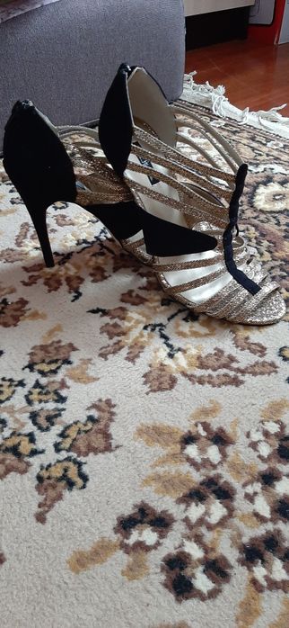 Продам обувь не дорого