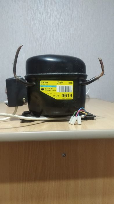 Продам компрессор на холодильник