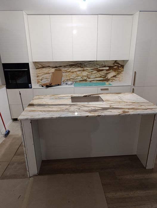 Execut Montaj ,blat  marmura buc,granit,ardezie flexibila,