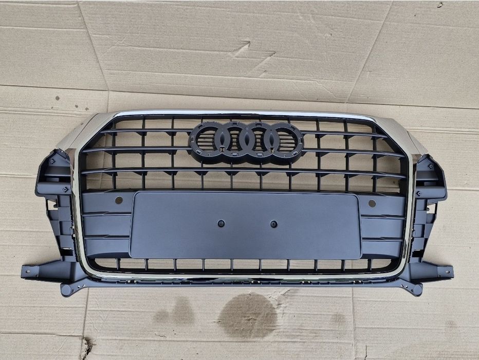 Grila centrala Audi Q3 facelift 2014-2018 NOUA AM