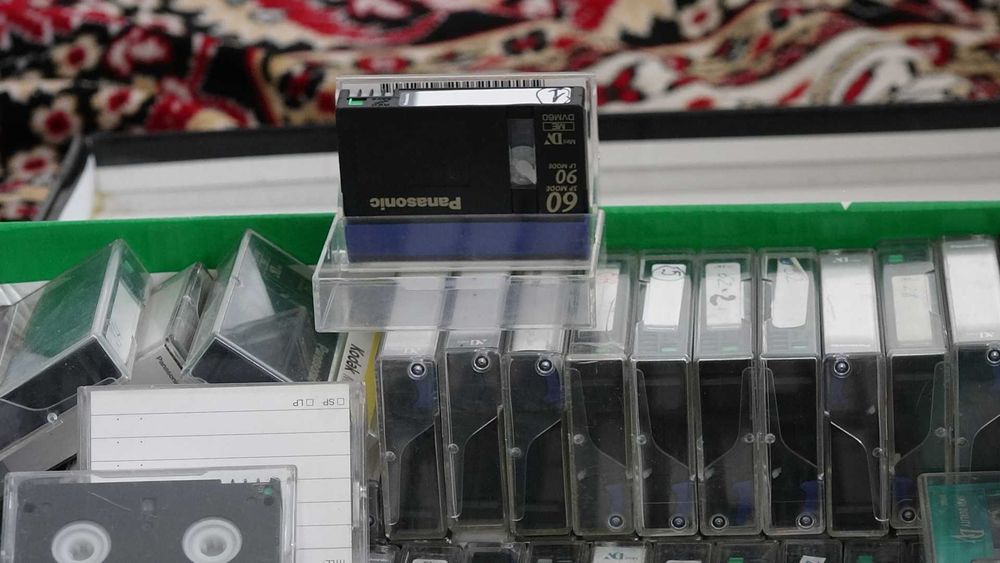 кассеты  mini DV по 300 б/у(перешлю почтой)