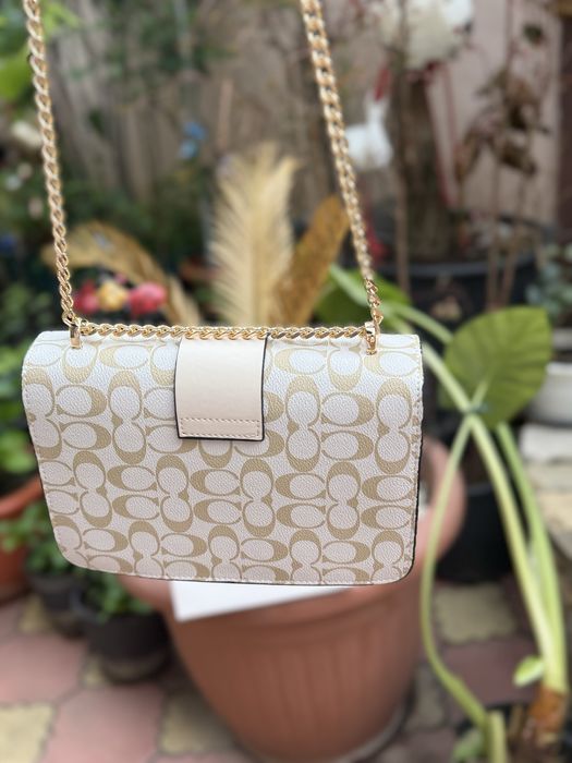 Geanta Coach punga de cadou inclusa