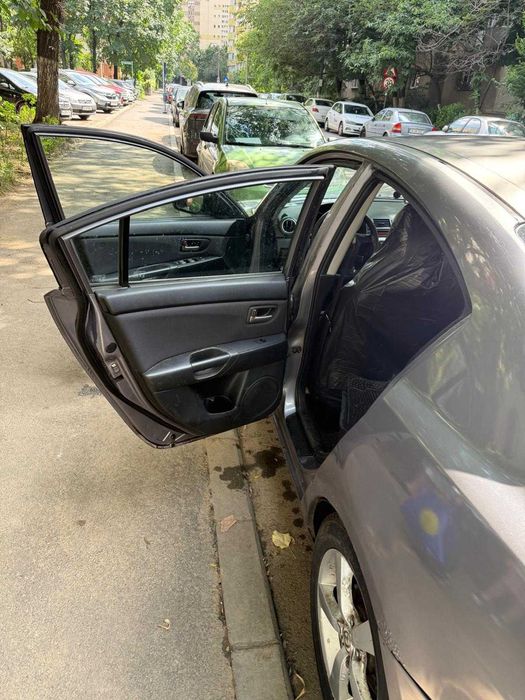 Mazda 3 An 2006 159.000km
