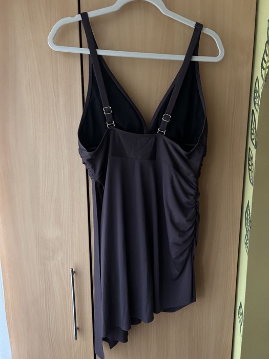 Costum de baie modelator maro tip rochie Bonprix