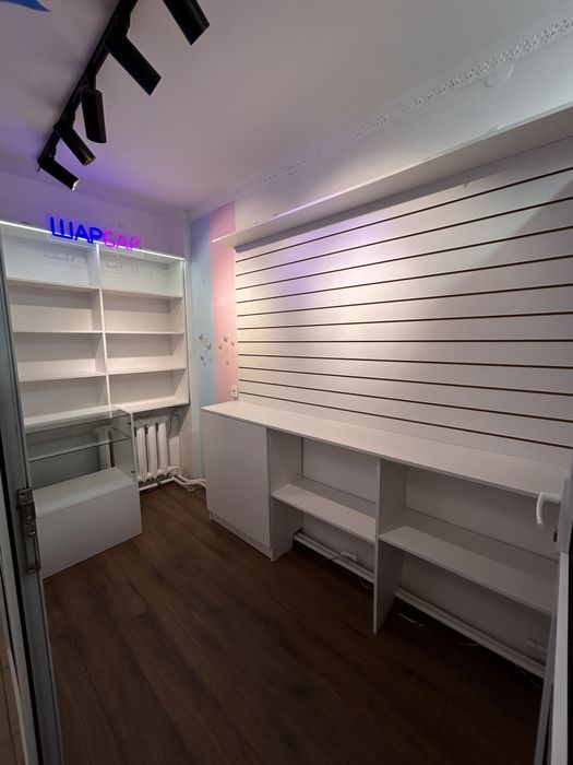 Срочно продаётся бутик с мебелью