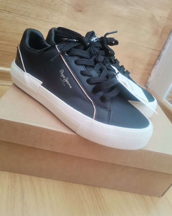 Нови дамски сникърси Pepe Jeans