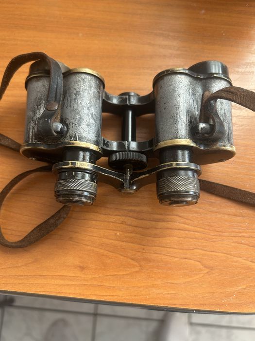 Binoclu Kosmos prismenglas 8X