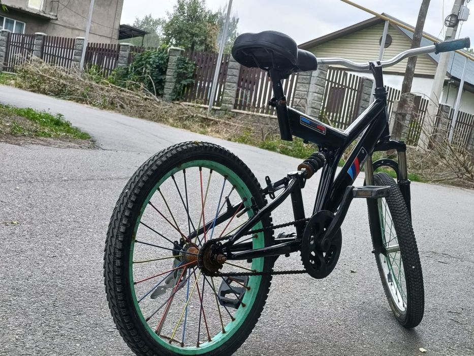 велосипед чёрный