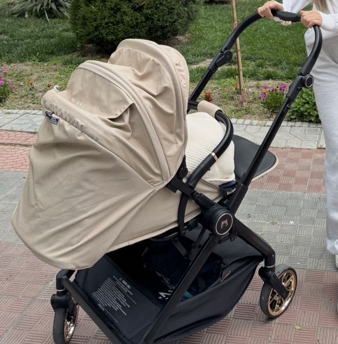 Спочно продается коляска в хорошем состоянии