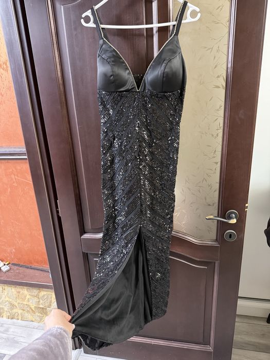 Rochie eleganta medie