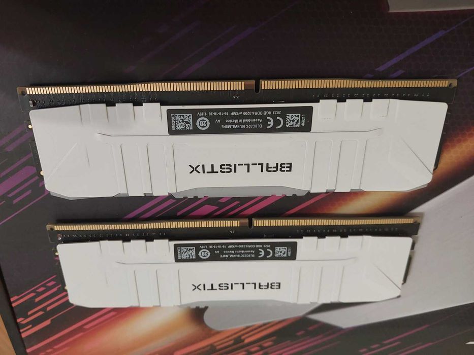 16GB DDR4 3200Mhz CL16 - RAM памет