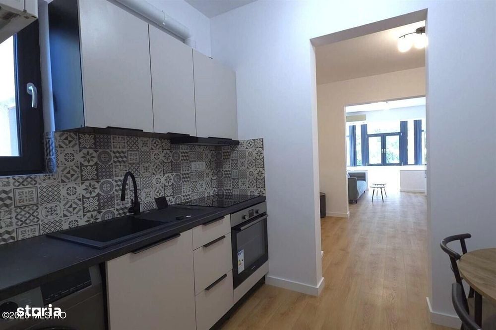 Plaja Modern - Bd.Tomis, apartament cu 2 camere + garsoniera separata!