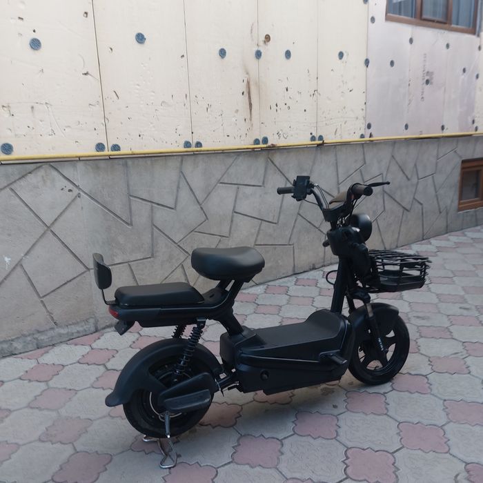 Электро скутер Vetro 500v