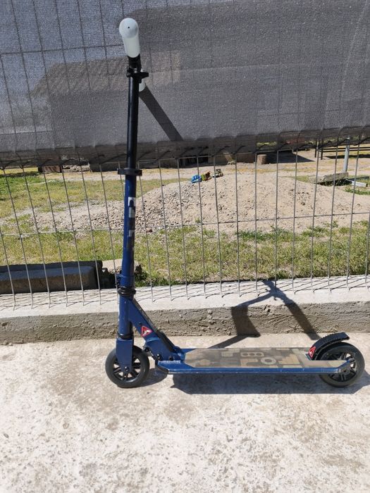 Se vând că au rămas mici