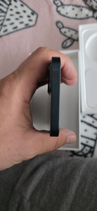Iphone 13 in perfecta stare
