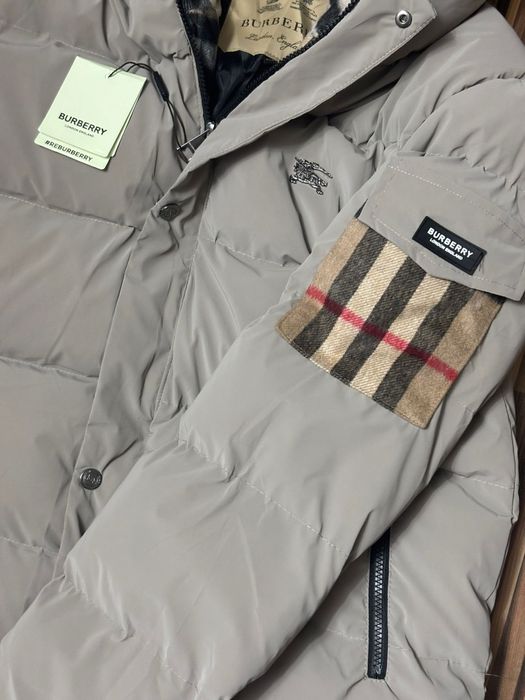 Vând geaca noua de bărbați Burberry