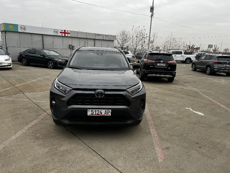 Продается Тойота РАВ 4.