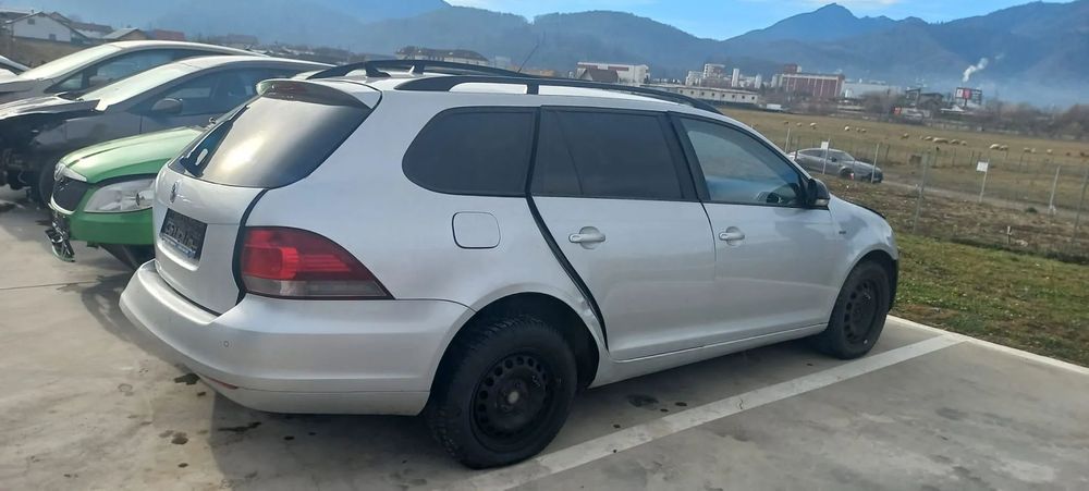 Dezmembram VW Golf VI 2.0 TDI CFHC