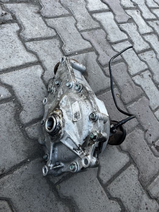 Редуктор переднего моста бмв е70