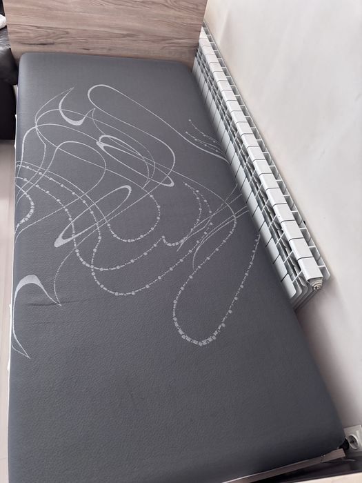 Единично легло с матрак 200/90