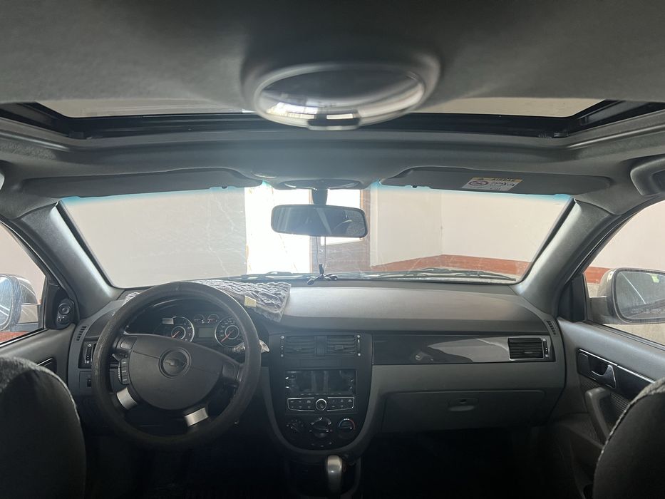 Chevrolet Gentra 3 full