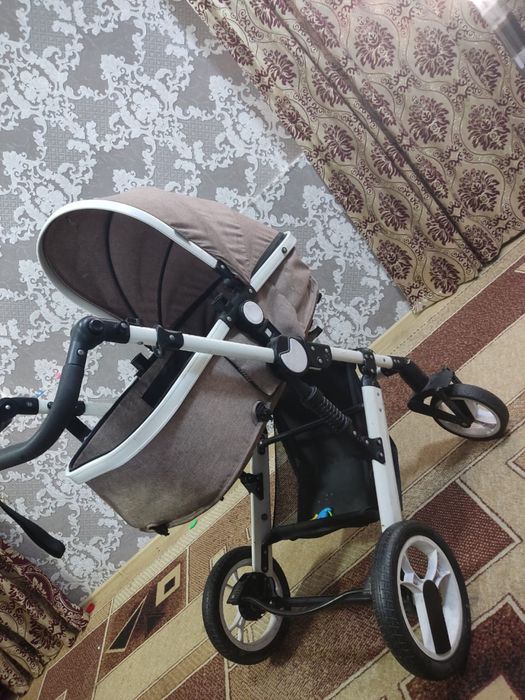 Продам коляску детскую